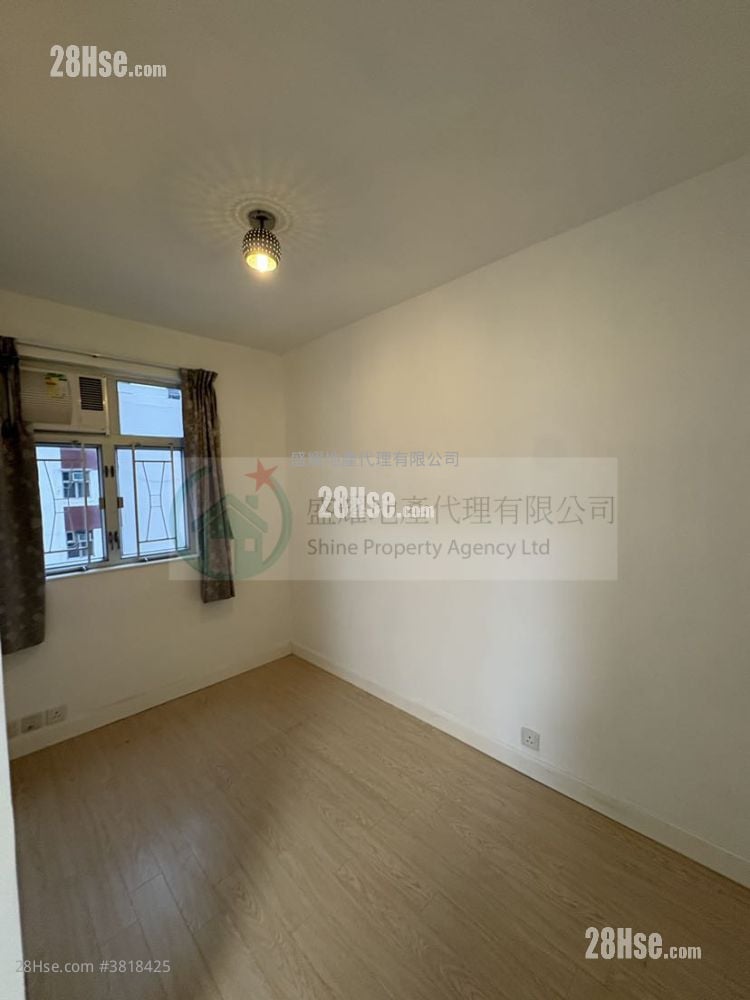 健威花园 租盘 2 房 , 1 浴室 446 平方尺