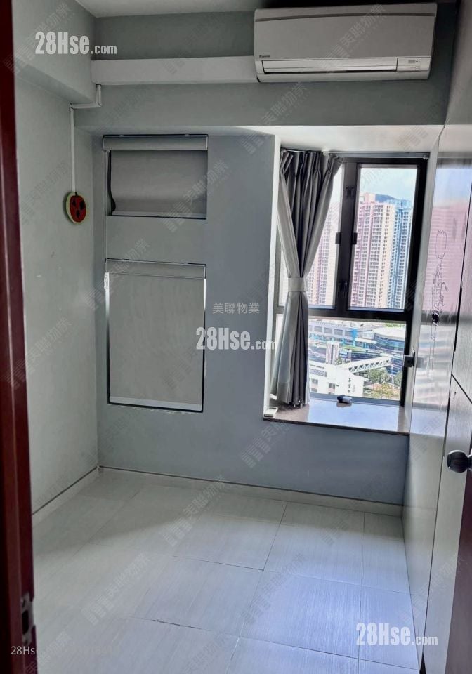 The Grandiose Sell 3 Bedrooms , 2 Bathrooms 667 ft²