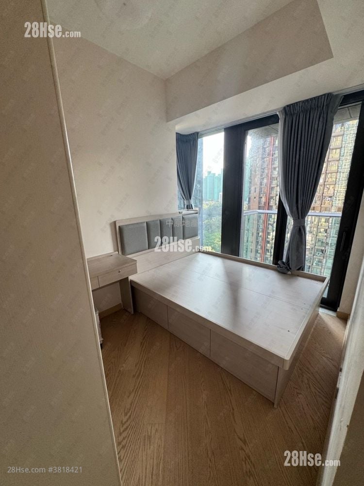 The Arles Rental 2 Bedrooms , 1 Bathroom 462 ft²