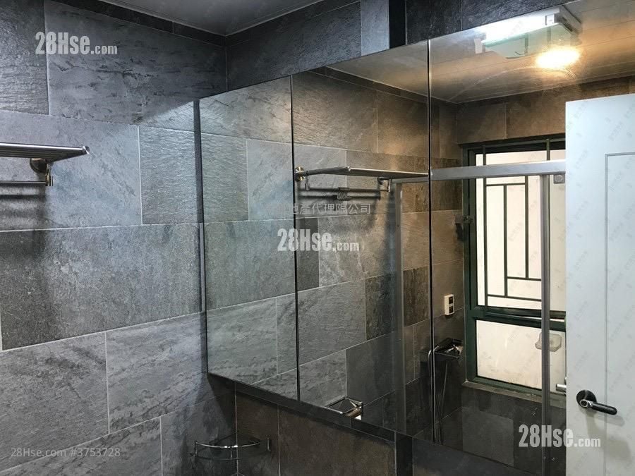 名逸居 售盤 2 房 , 1 浴室 551 平方呎