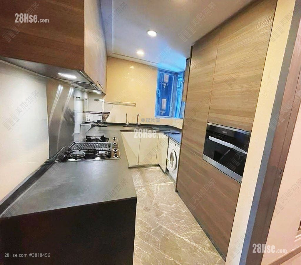 The Parkside 售盤 4 房 , 3 浴室 1,088 平方呎