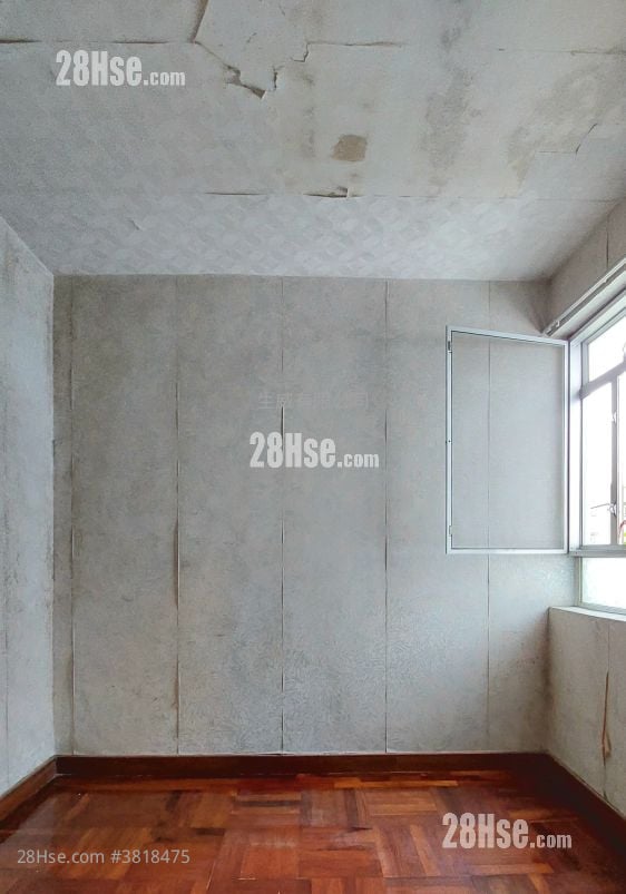 富安花园 售盘 3 房 , 1 浴室 589 平方尺