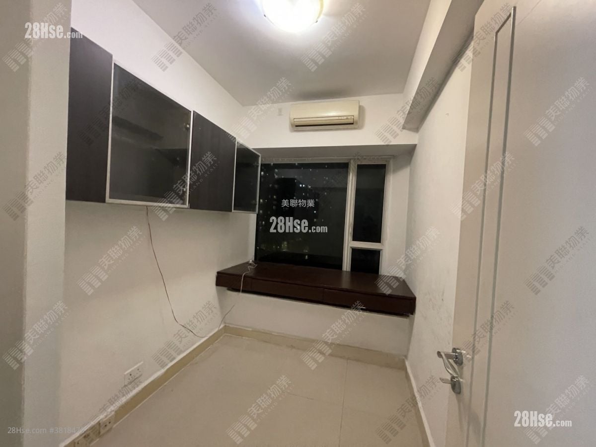 領峰 售盤 4 房 , 3 浴室 984 平方呎