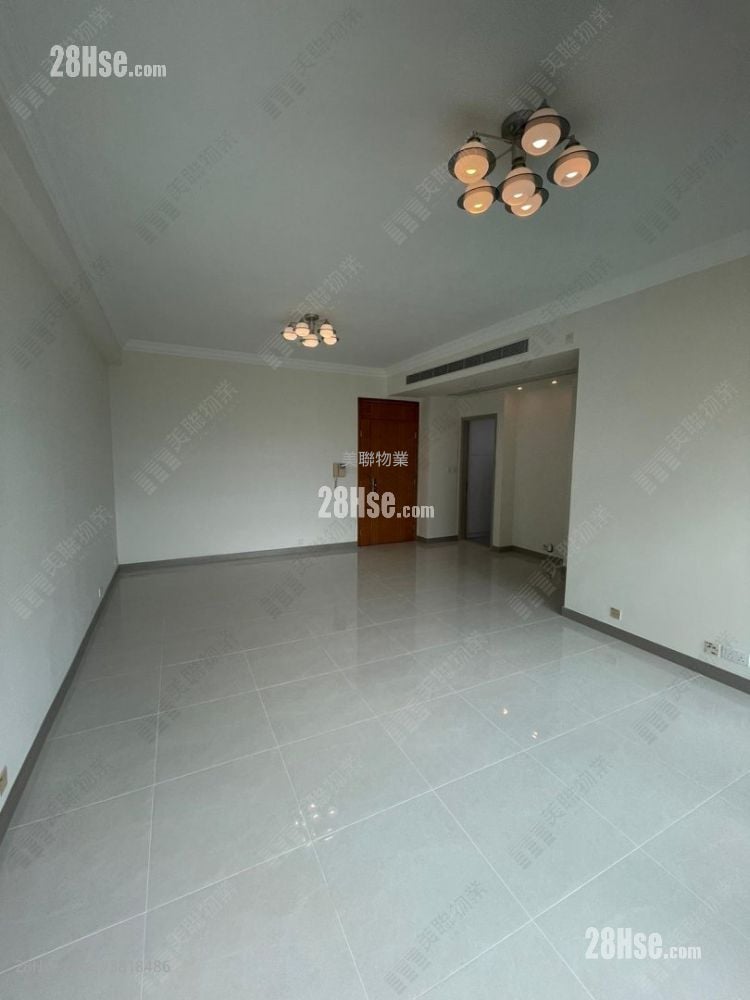 鹿茵山庄 售盘 3 房 1,105 平方尺