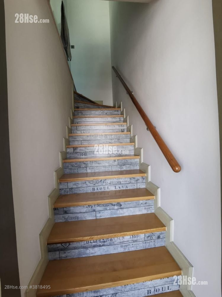 Fairview Park Sell 3 Bedrooms 902 ft²