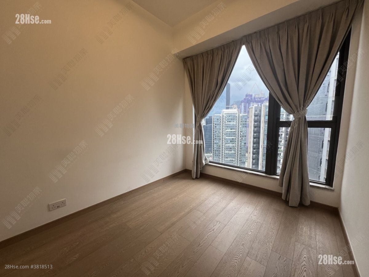 龙誉 售盘 1 房 358 平方尺