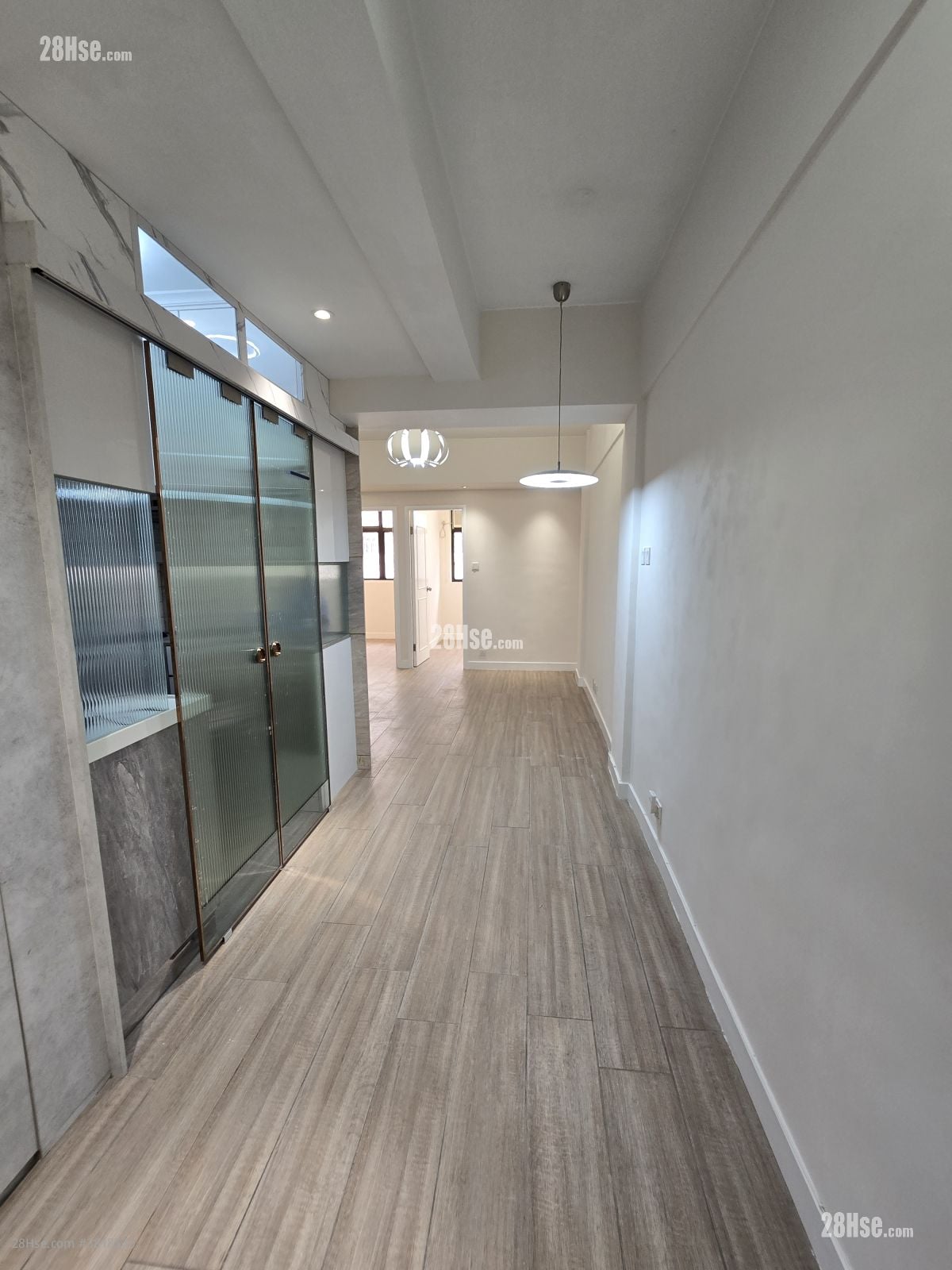 东南大厦 租盘 3 房 , 1 浴室 470 平方尺