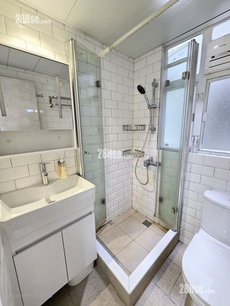 东南大厦 租盘 3 房 , 1 浴室 470 平方尺