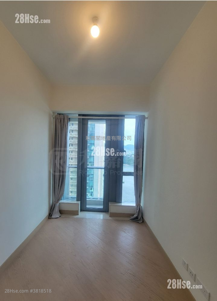 Grand Victoria Sell 2 Bedrooms , 1 Bathroom 448 ft²