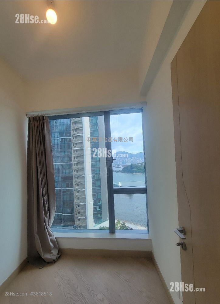 Grand Victoria Sell 2 Bedrooms , 1 Bathroom 448 ft²