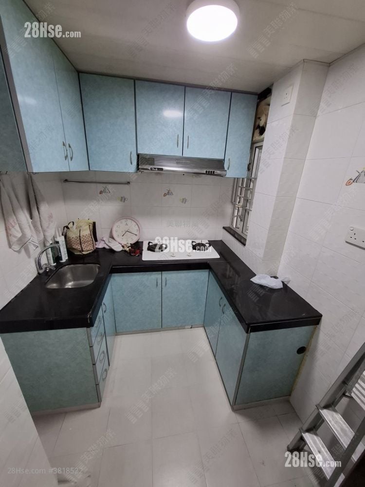 新葵芳花園 租盤 2 房 , 1 浴室 400 平方呎