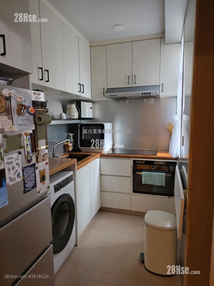 麗晶花園 售盤 2 房 , 1 浴室 407 平方呎