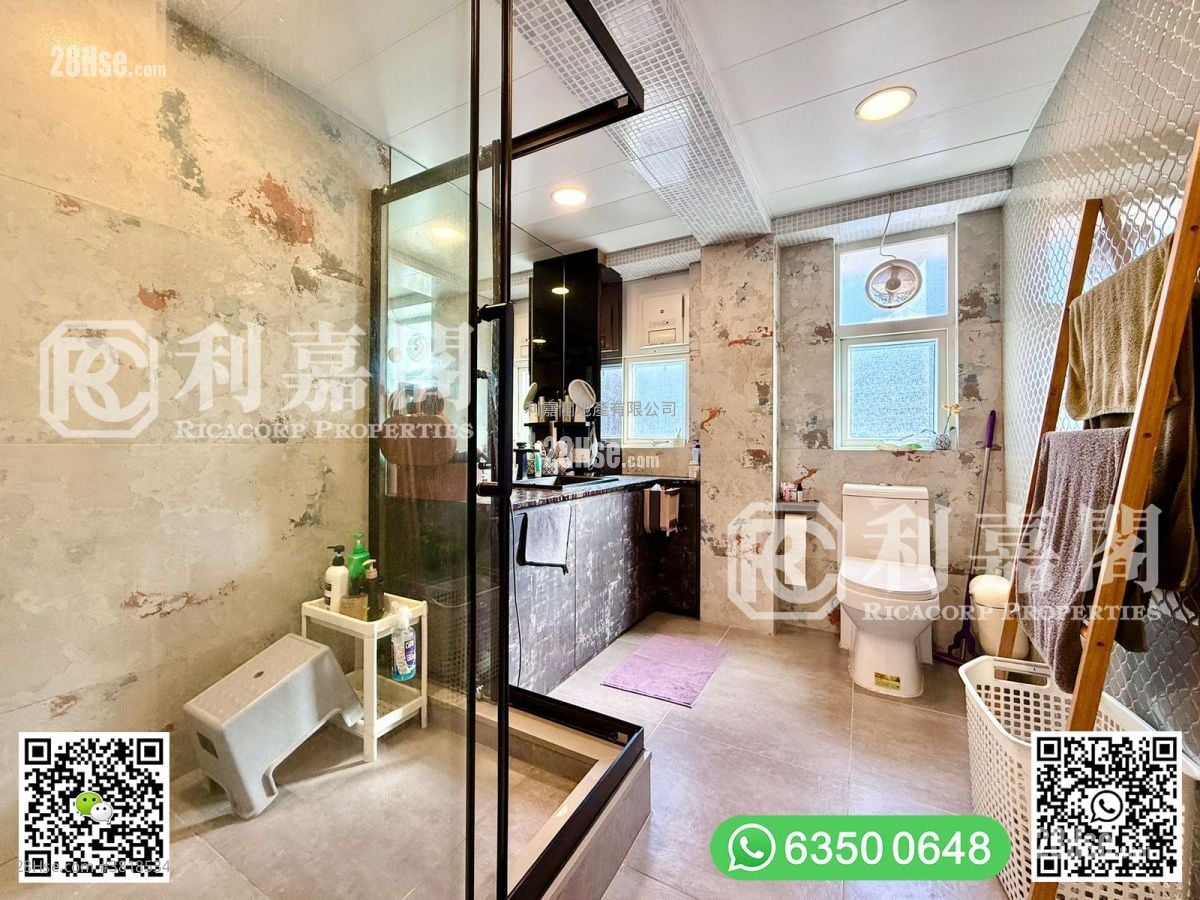 南苑别墅 售盘 4 房 , 3 浴室 1,800 平方尺