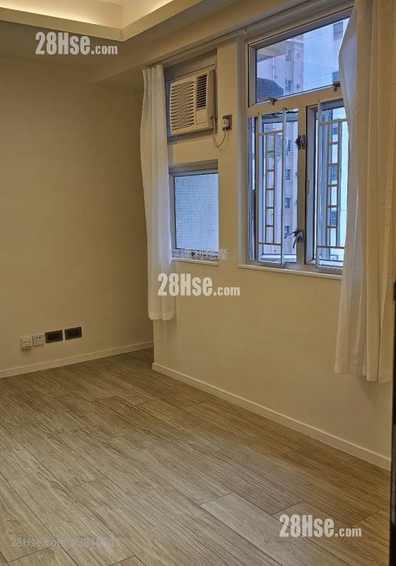 康华大厦 售盘 2 房 , 1 浴室 325 平方尺