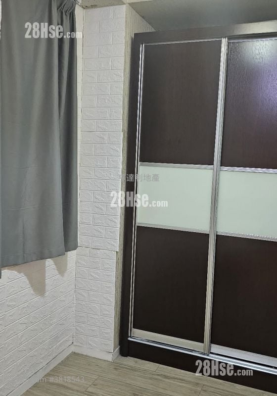 康华大厦 售盘 2 房 , 1 浴室 325 平方尺