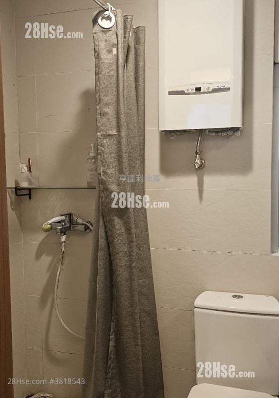 康华大厦 售盘 2 房 , 1 浴室 325 平方尺