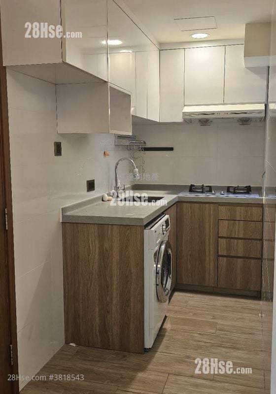 康华大厦 售盘 2 房 , 1 浴室 325 平方尺