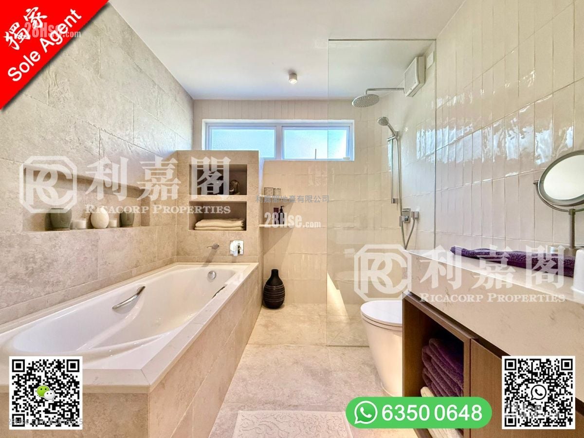 Greenpeak Villa Sell 4 Bedrooms , 3 Bathrooms 2,100 ft²