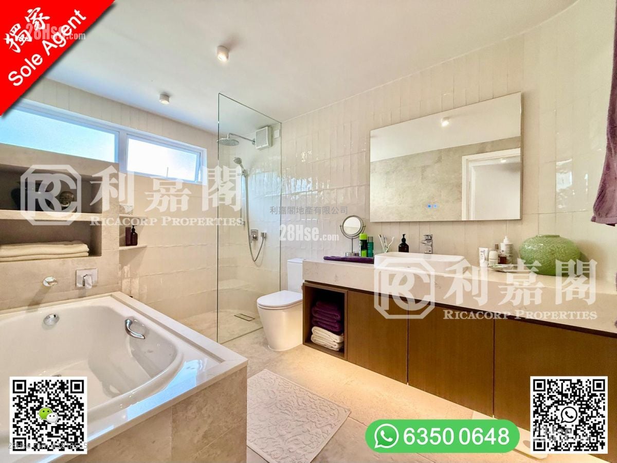 Greenpeak Villa Sell 4 Bedrooms , 3 Bathrooms 2,100 ft²