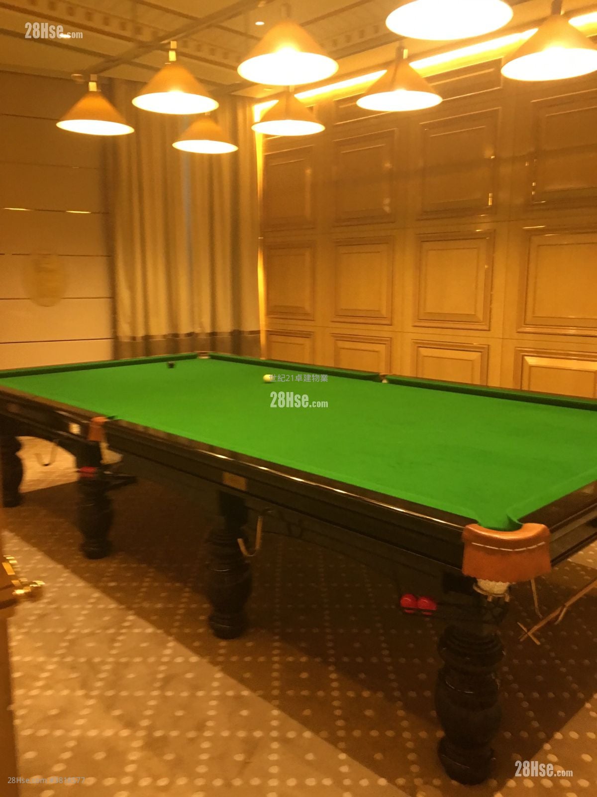 御金國峯 租盤 開放式間隔 , 1 浴室 323 平方呎