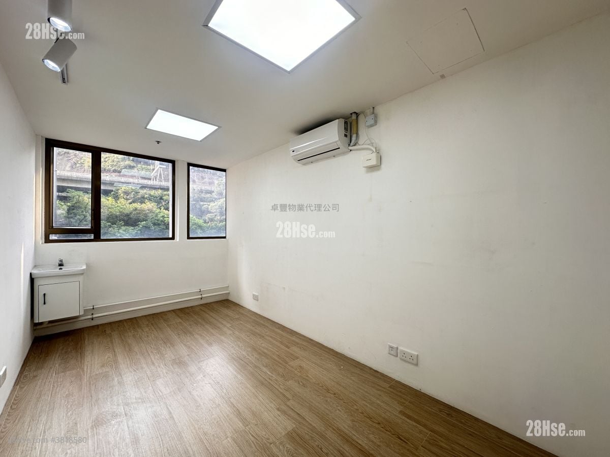 Park Fook Industrial Building Rental Studio 120 ft²