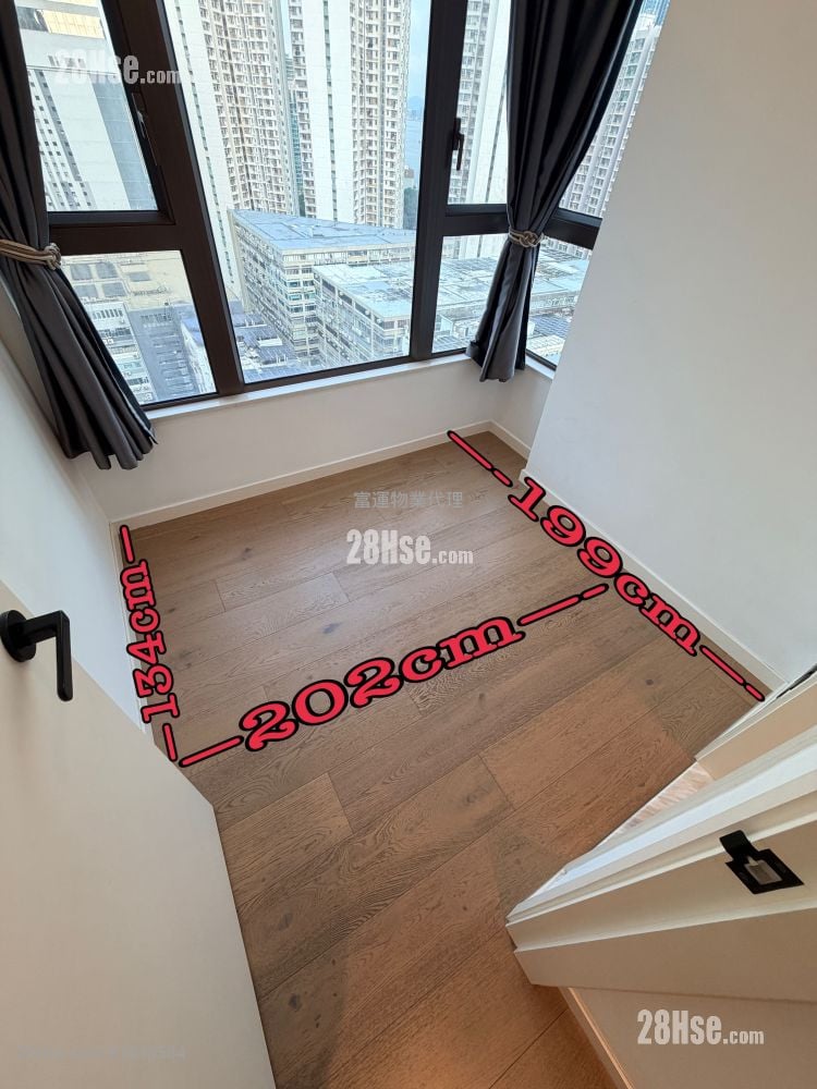 紅磡單幢 租盤 1 房 , 1 浴室 249 平方呎