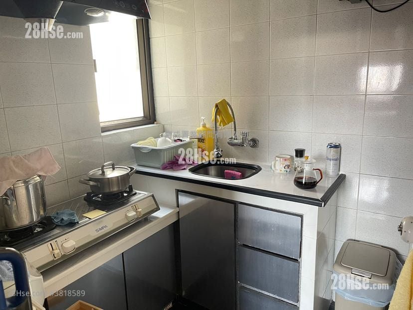 萬和花園大廈 售盤 2 房 , 1 浴室 550 平方呎