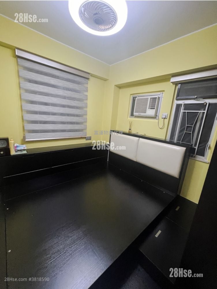 主人房: 單幢樓房 租盤 3 房 , 1 浴室 426 平方呎