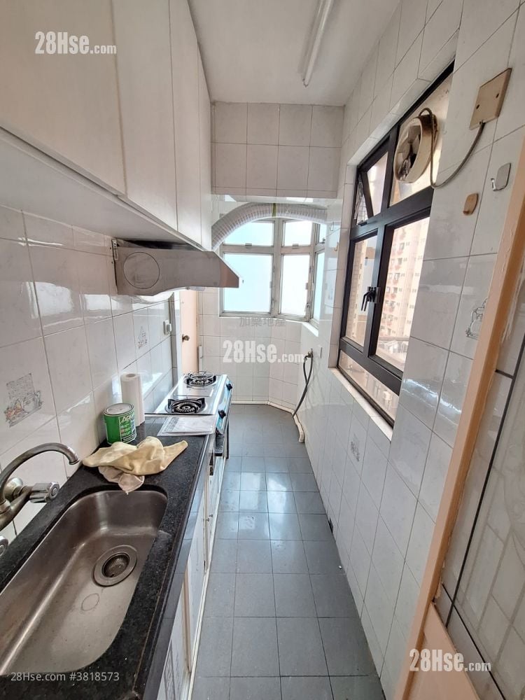 金達閣 租盤 2 房 , 1 浴室 274 平方呎