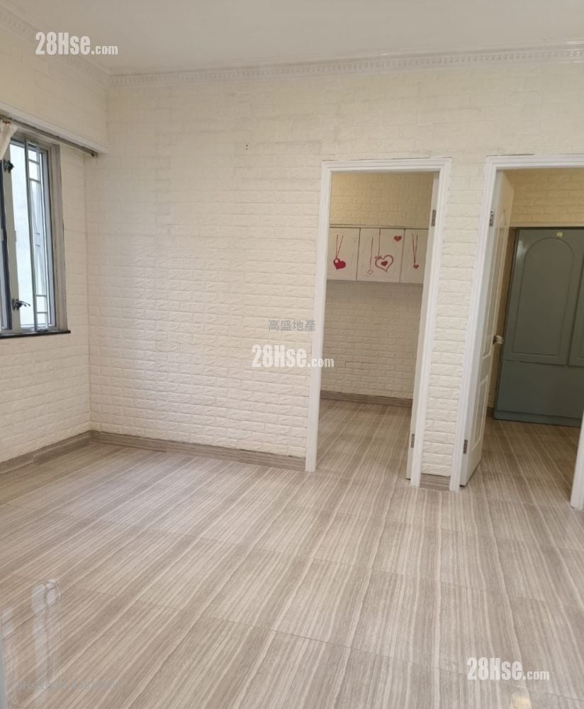 福仁大廈 售盤 2 房 , 1 浴室 364 平方呎