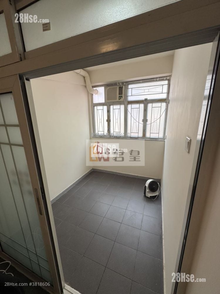 利興大樓 售盤 3 房 , 3 浴室 489 平方呎