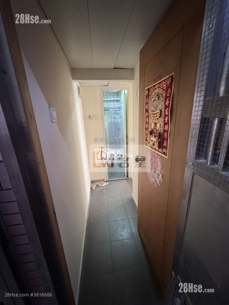 利興大樓 售盤 3 房 , 3 浴室 489 平方呎