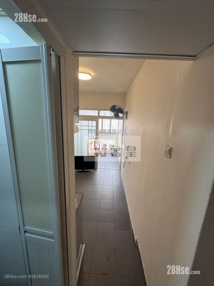 利興大樓 售盤 3 房 , 3 浴室 489 平方呎