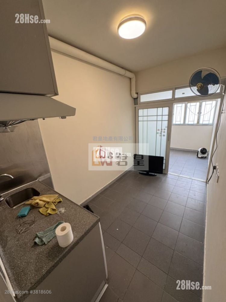 利興大樓 售盤 3 房 , 3 浴室 489 平方呎