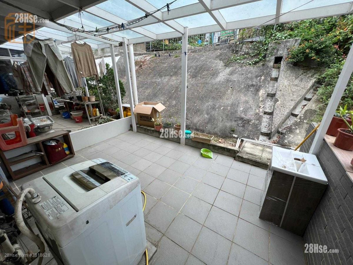 村屋 售盤 2 房 , 2 浴室