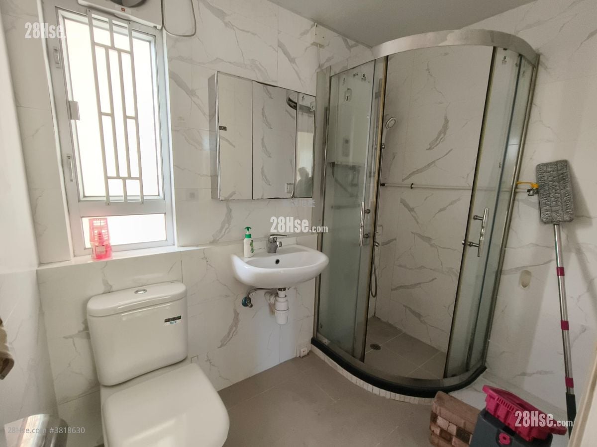 大埔广场 租盘 377 平方尺