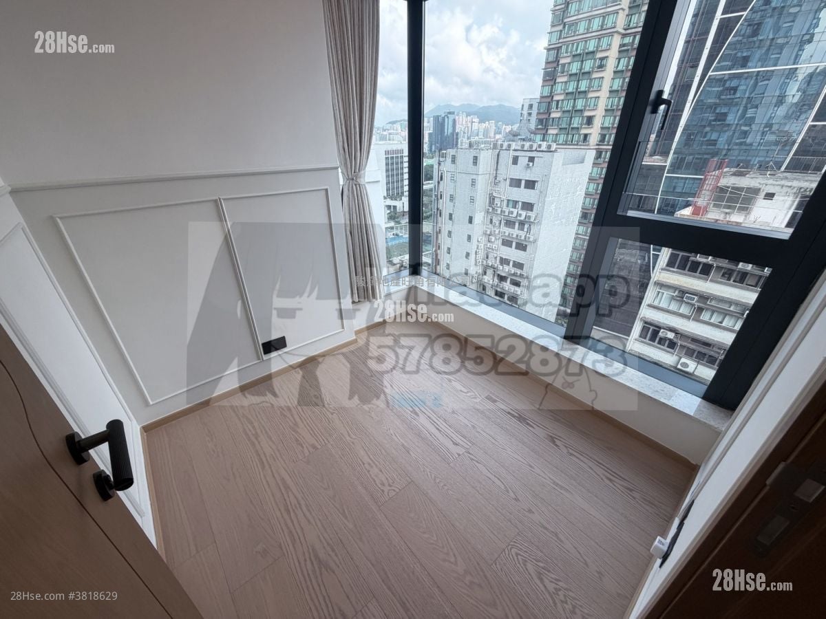 高臨 售盤 3 房 , 1 浴室 545 平方呎