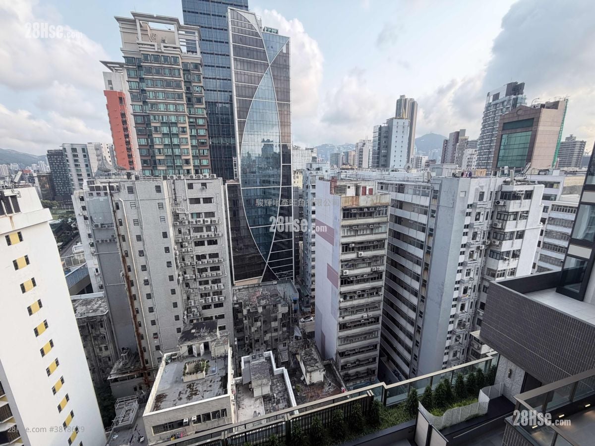 高臨 售盤 3 房 , 1 浴室 545 平方呎