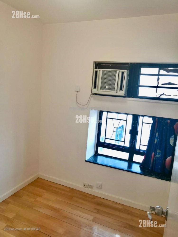 灣景花園 售盤 3 房 , 2 浴室 708 平方呎