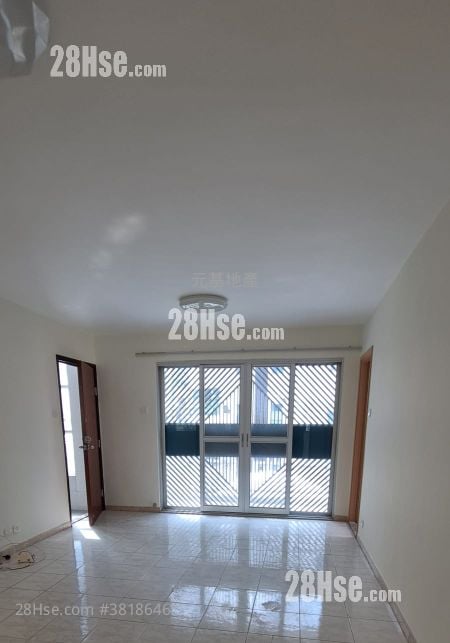 Village Rental 3 Bedrooms , 1 Bathroom 700 ft²