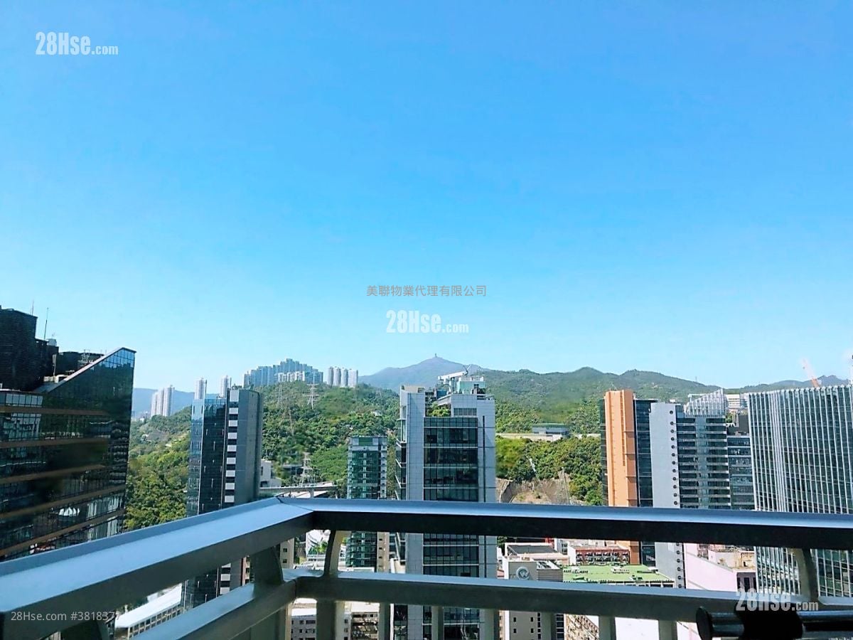 一號西九龍 售盤 2 房 , 1 浴室 521 平方呎