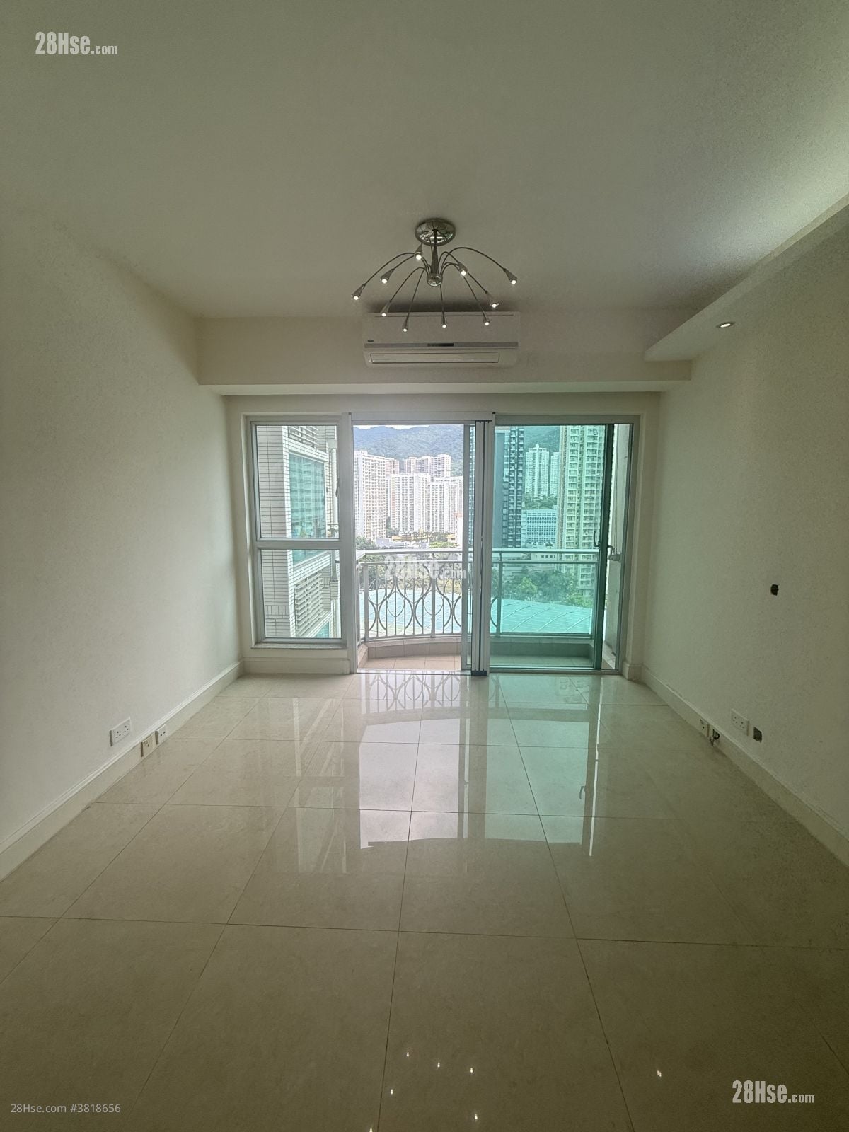 Festival City Sell 4 Bedrooms 961 ft²