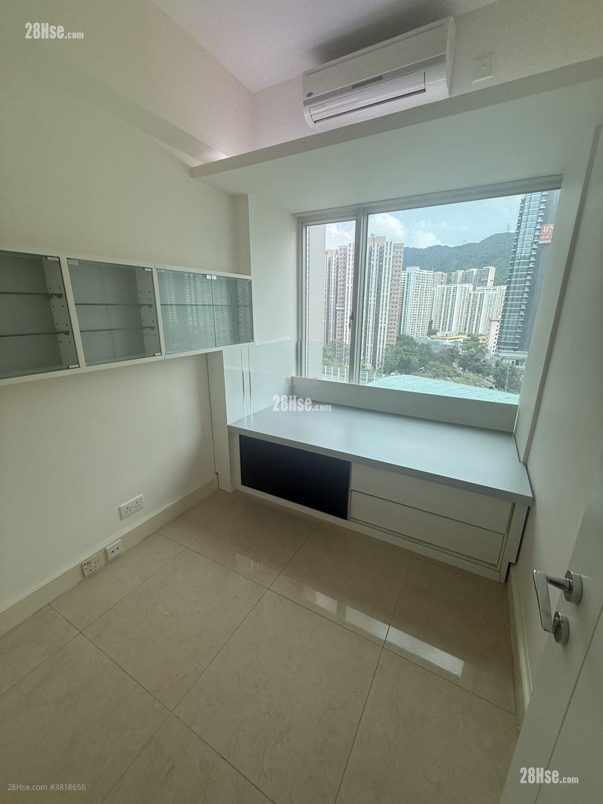 Festival City Sell 4 Bedrooms 961 ft²