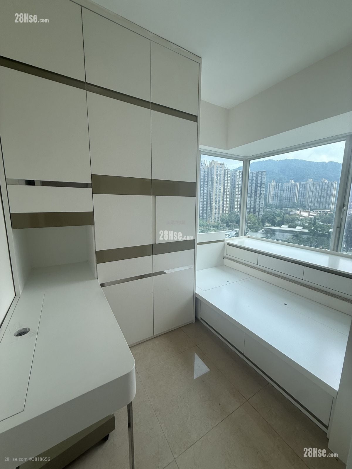 Festival City Sell 4 Bedrooms 961 ft²