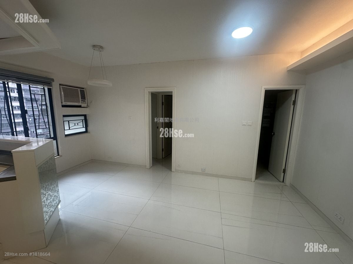 康泽花园 租盘 396 平方尺