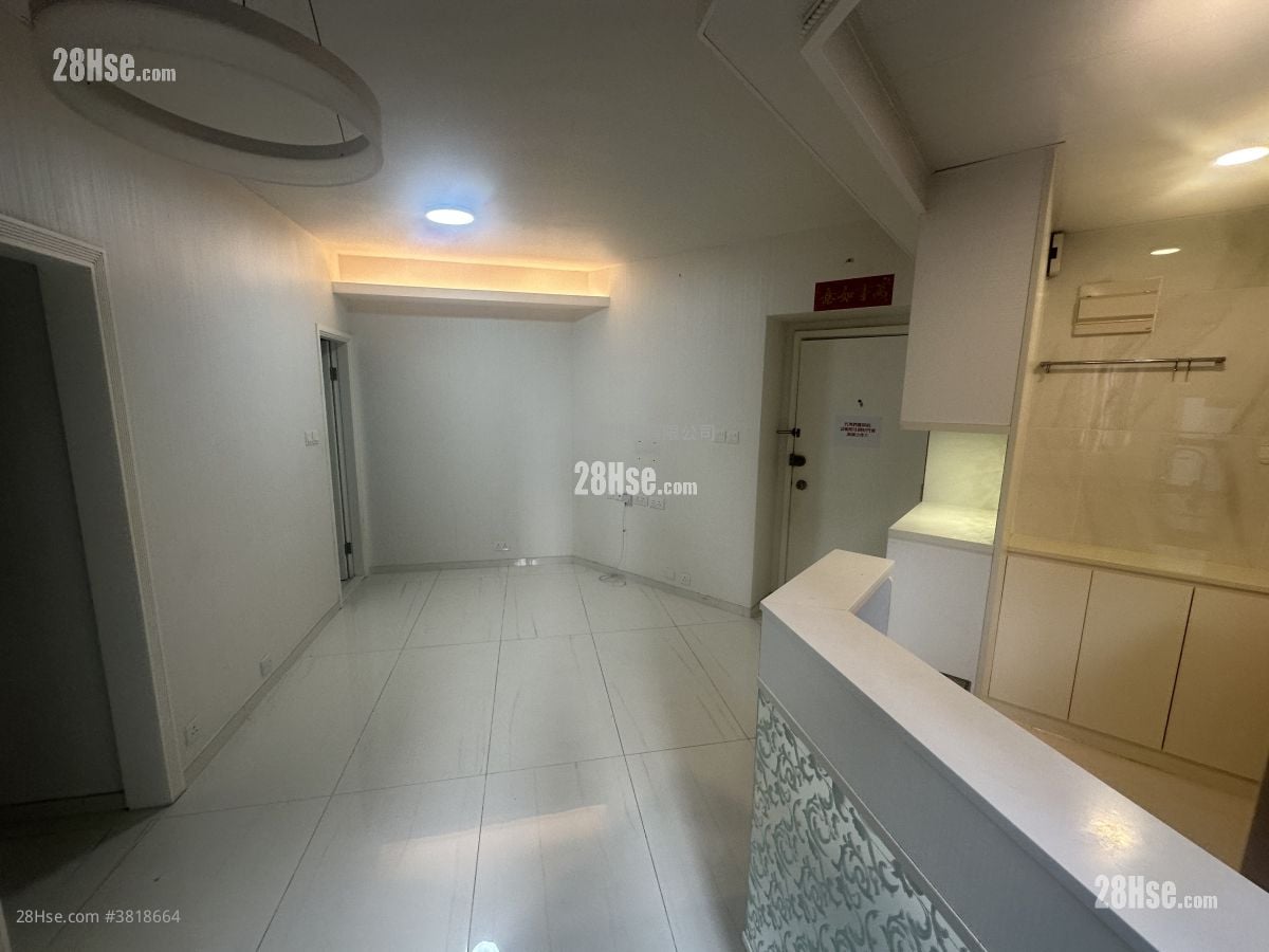 康泽花园 租盘 396 平方尺