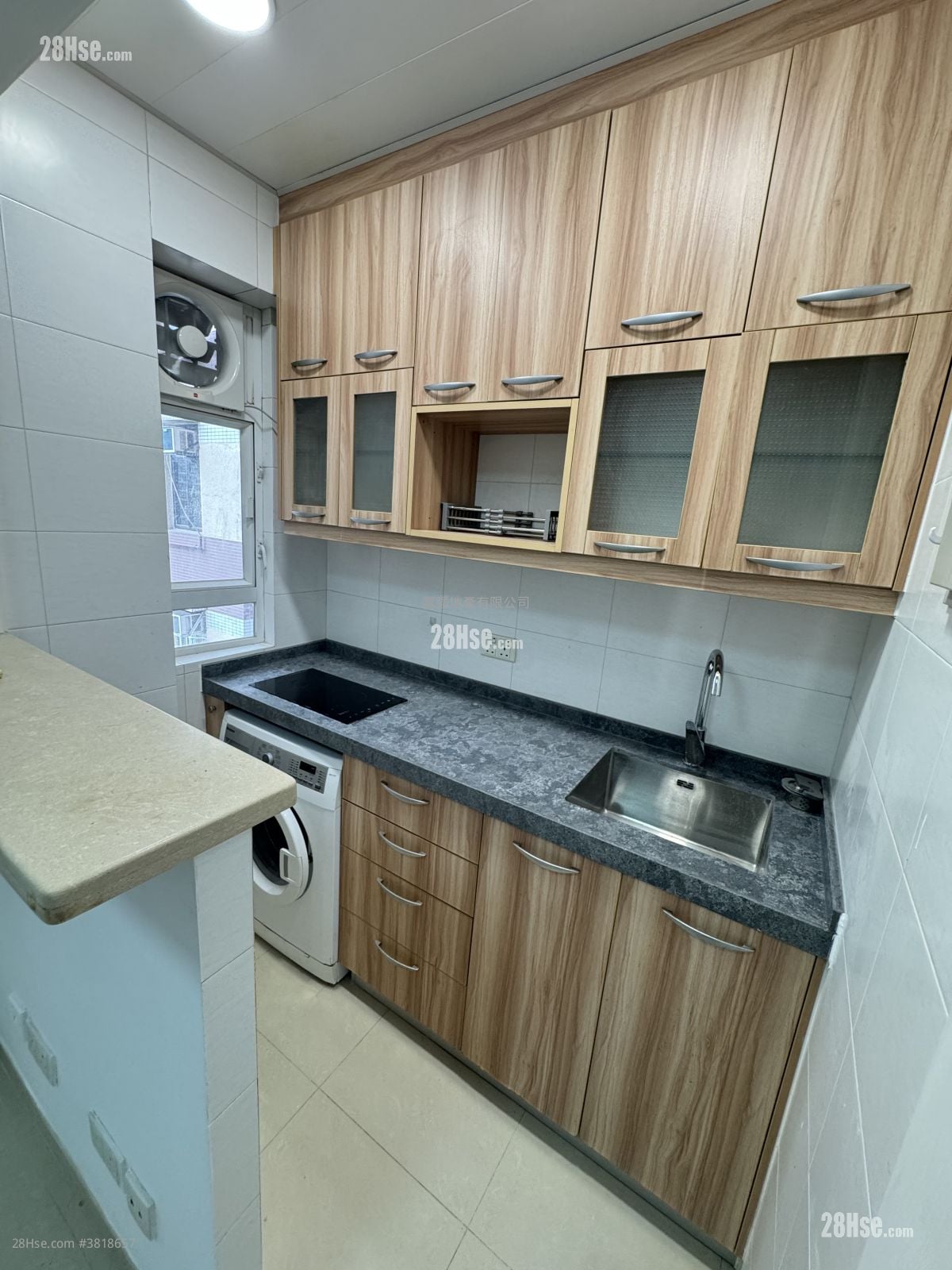 熙華大廈 租盤 2 房 336 平方呎