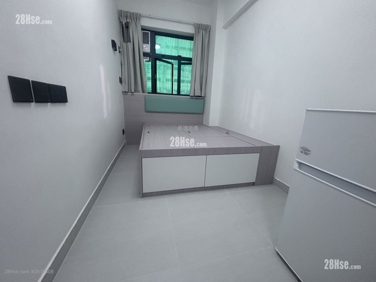 文蔚樓 租盤 160 平方呎