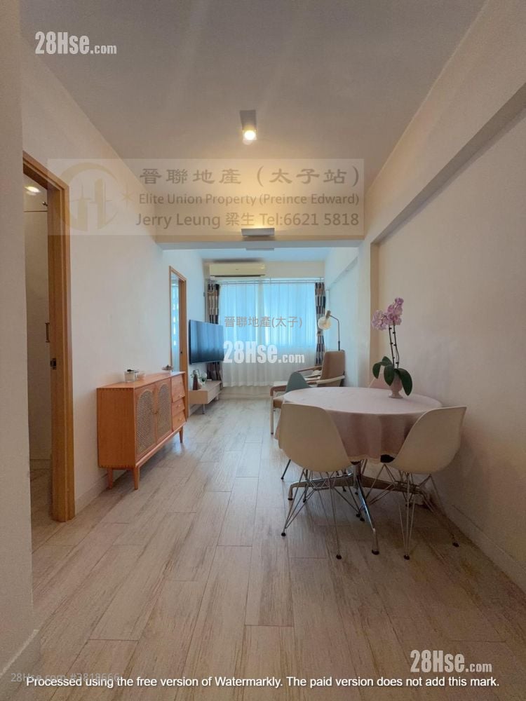 Lee Luen Mansion Sell 2 Bedrooms , 1 Bathroom 399 ft²