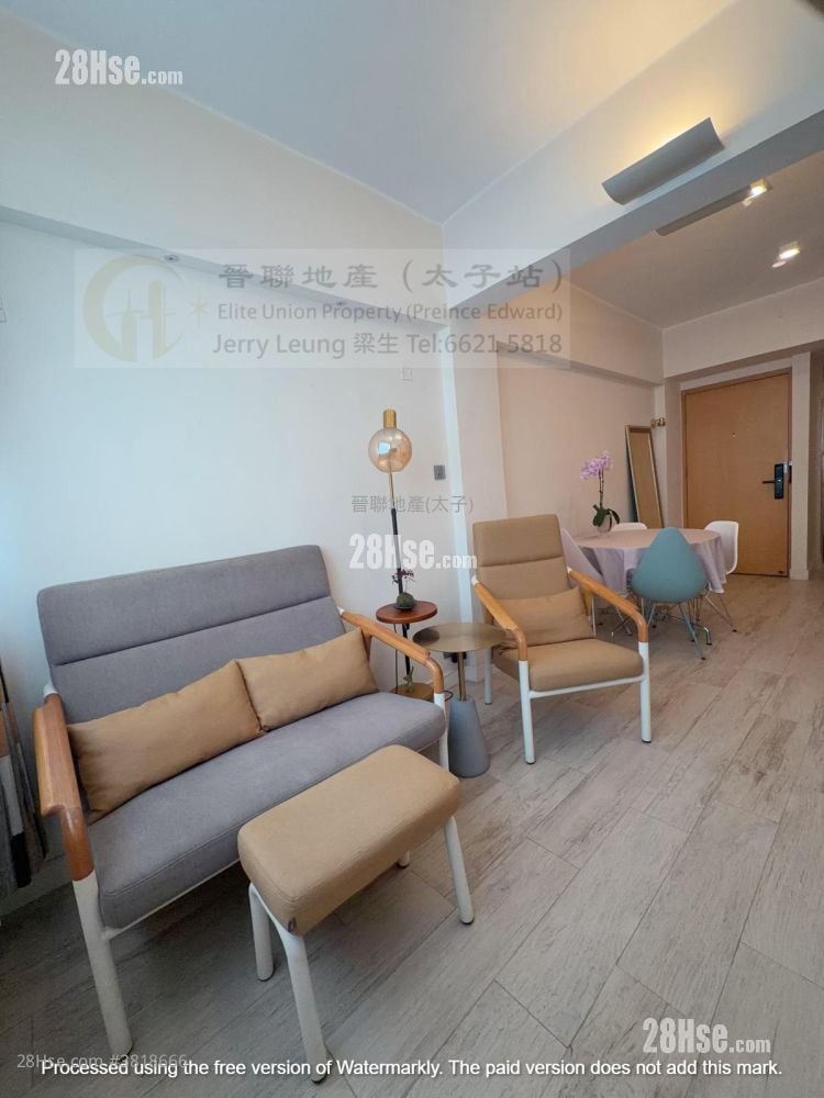 Lee Luen Mansion Sell 2 Bedrooms , 1 Bathroom 399 ft²